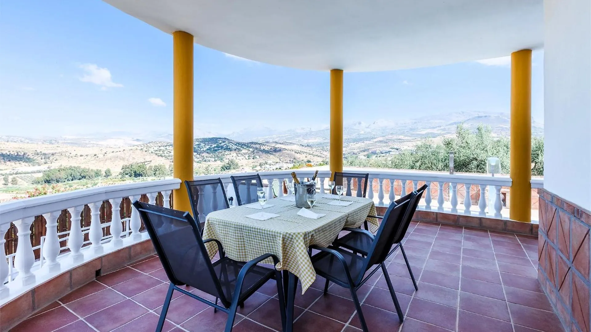 Holiday home Casa Rural Villamayno Alcaucin Spain