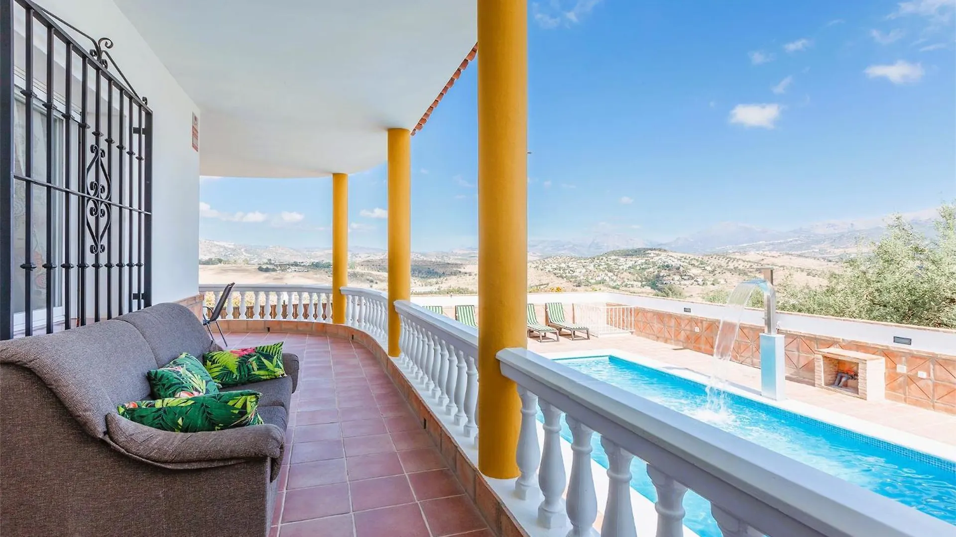 Casa Rural Villamayno Alcaucin